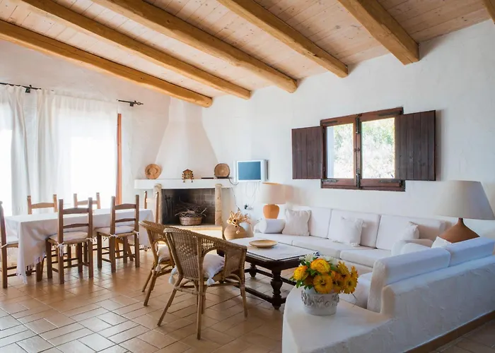 Villa Fiori 2 Is Molas